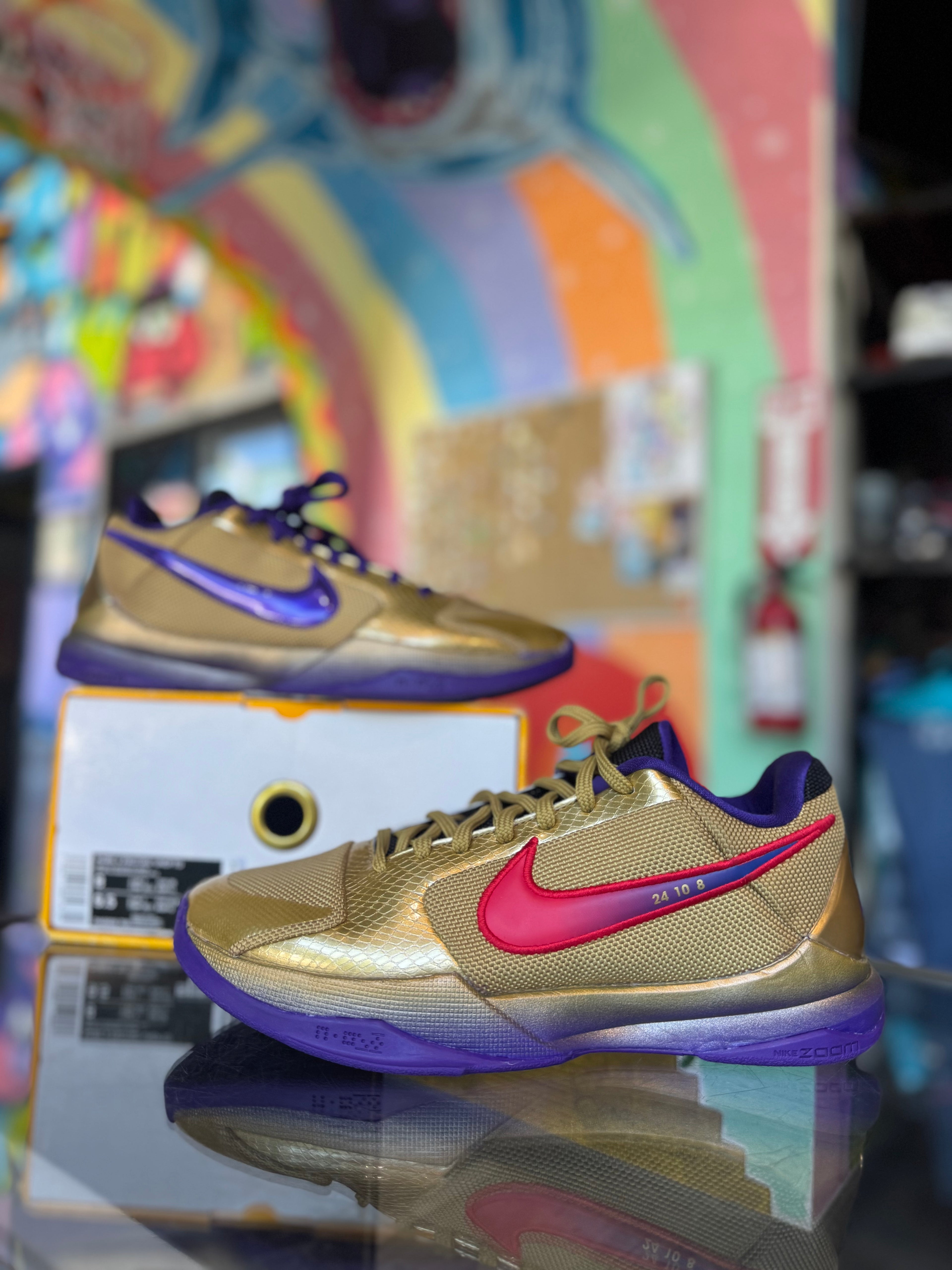 Nike kobe 5 undefeated hall of fame