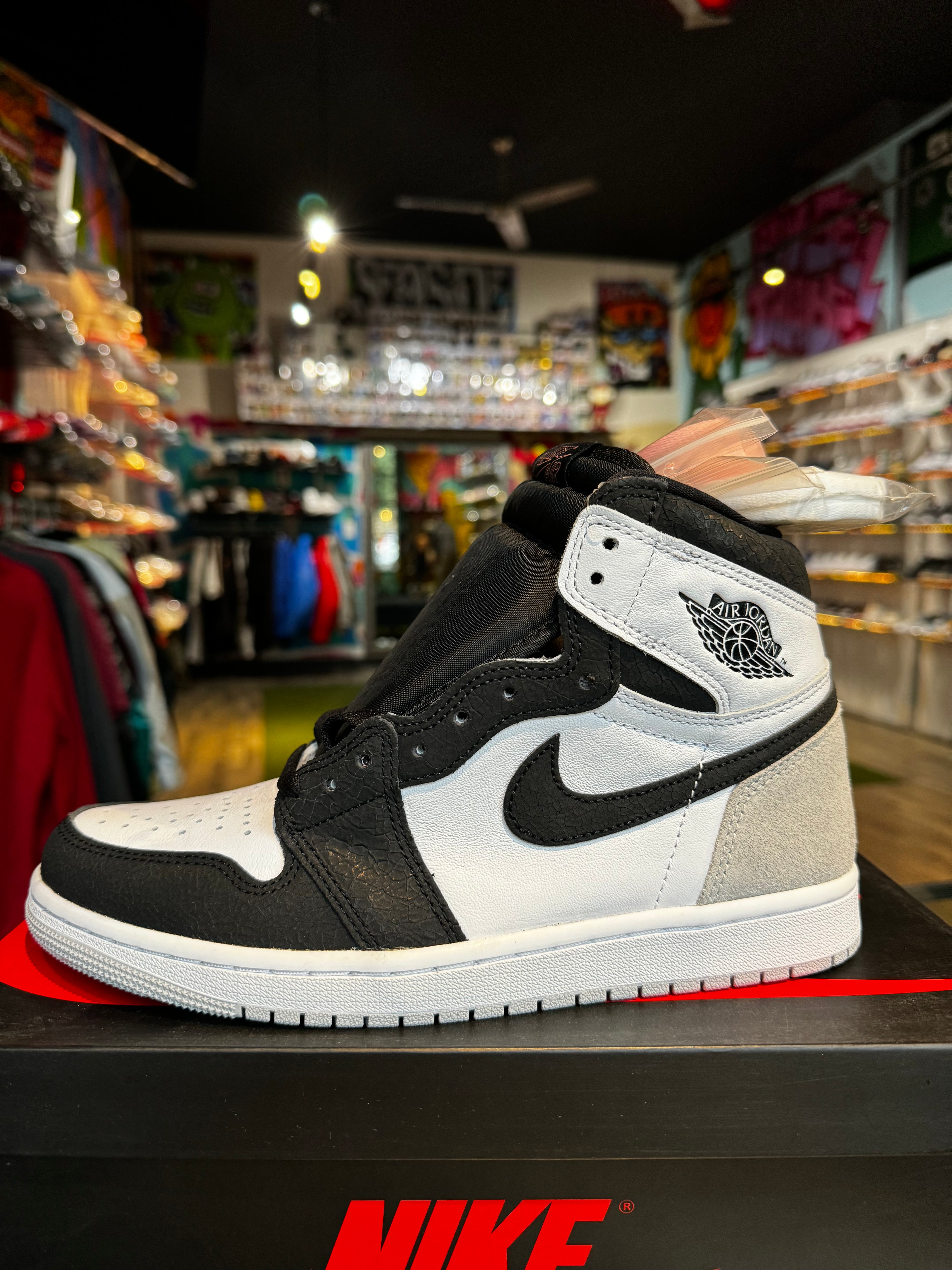 Jordan 1 high OG bleach coral