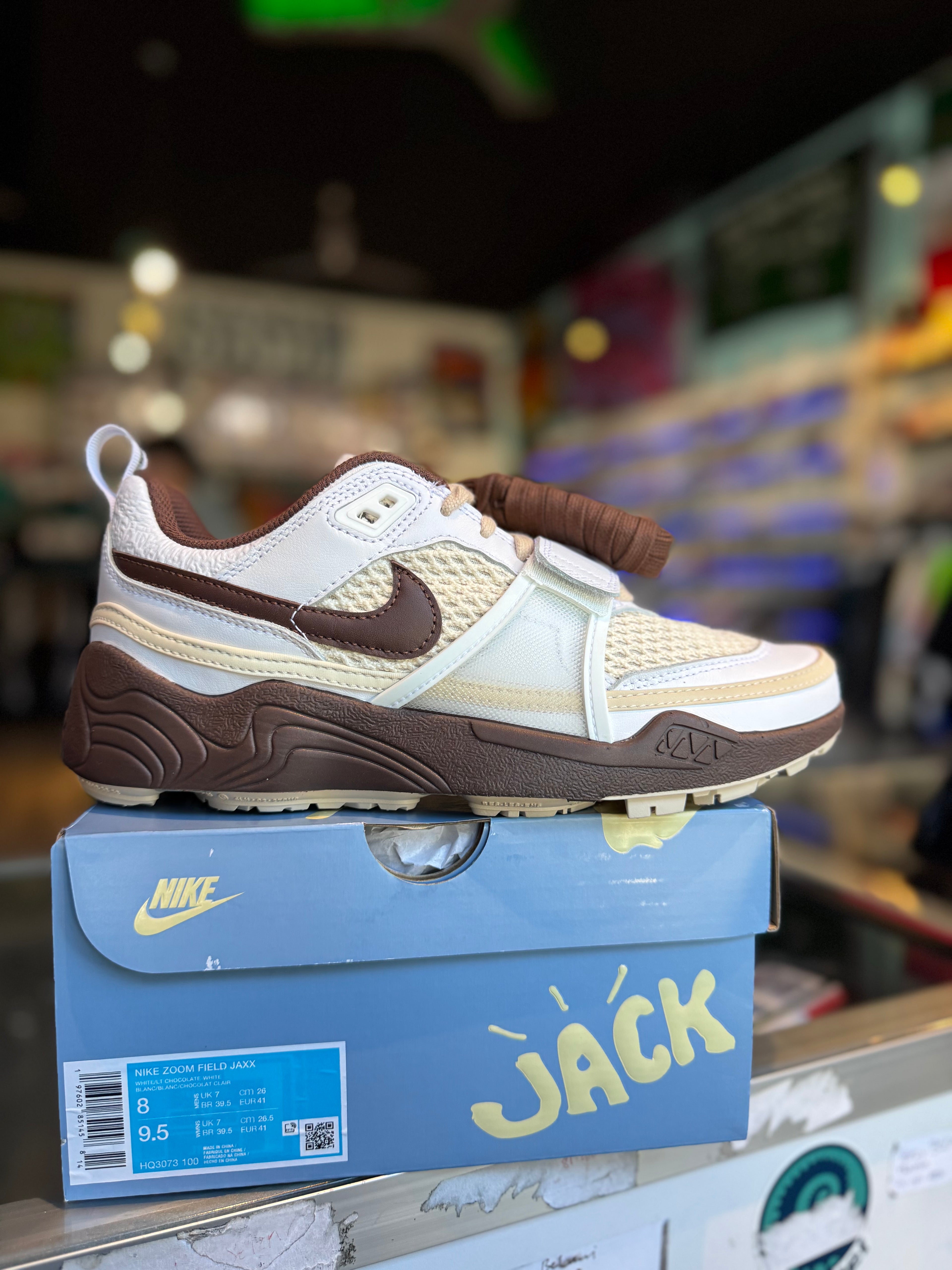 Nike zoom field Jaxx Travis Scott