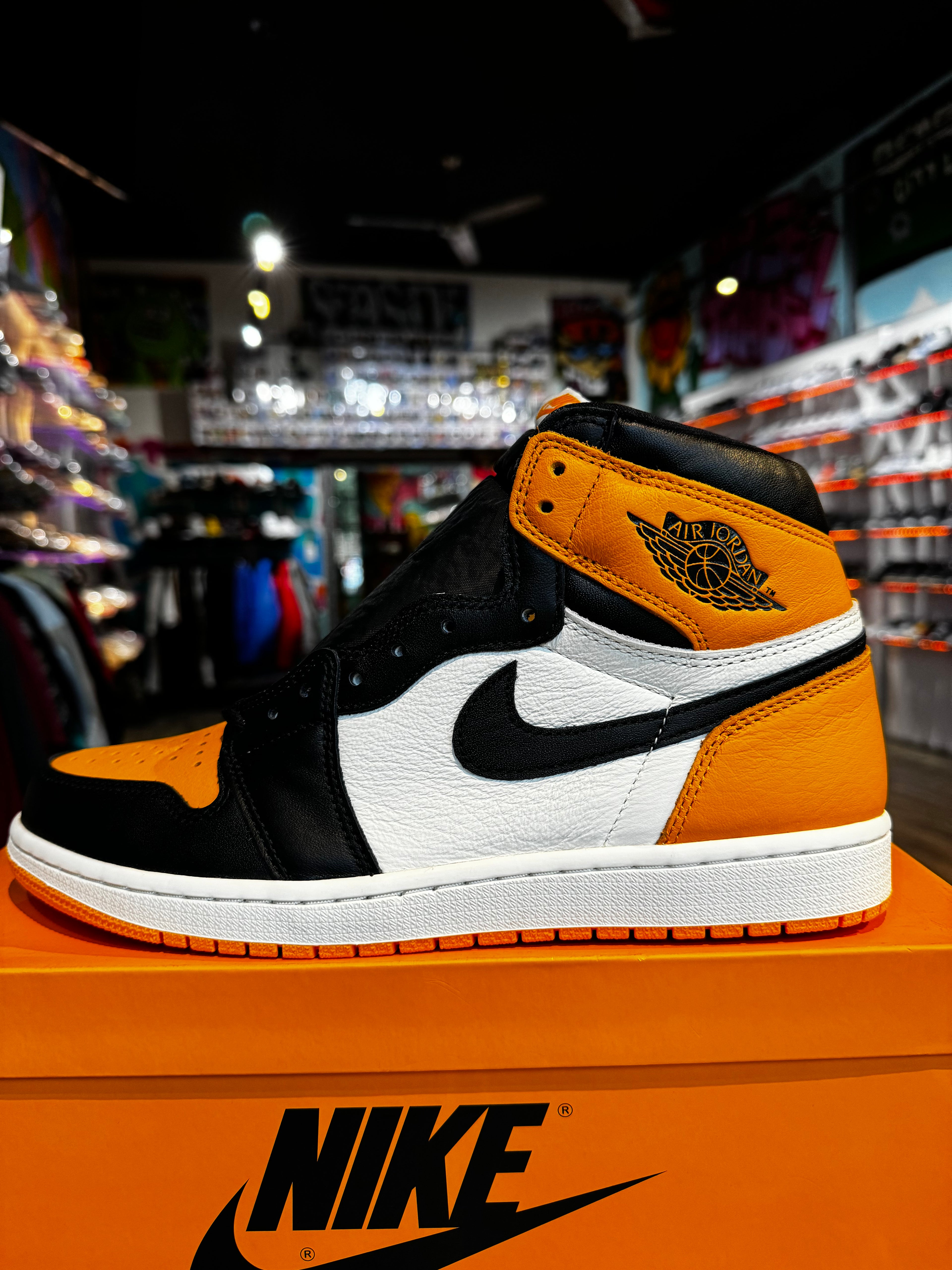 Jordan high OG taxi