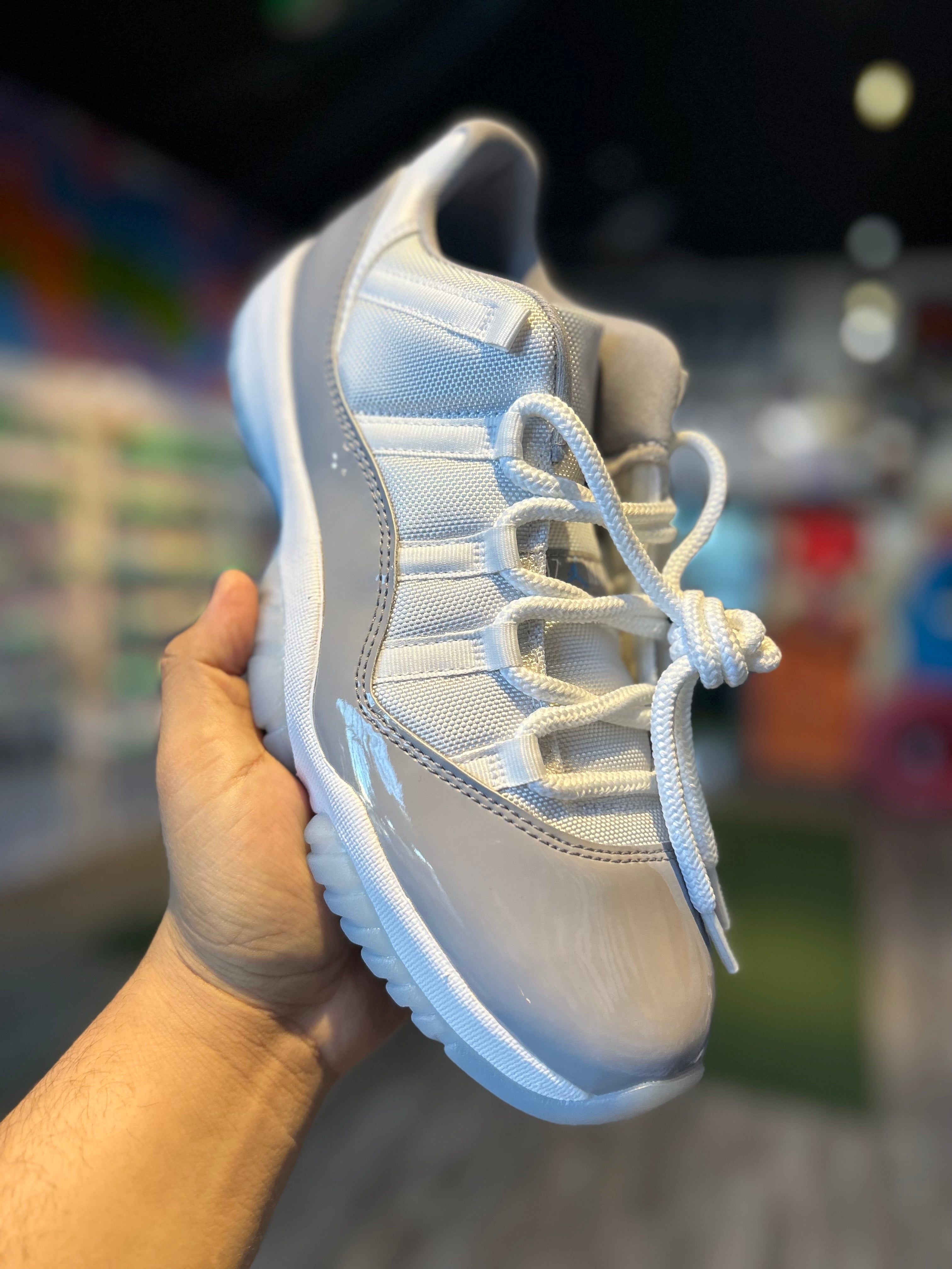 Jordan 11 low cement grey