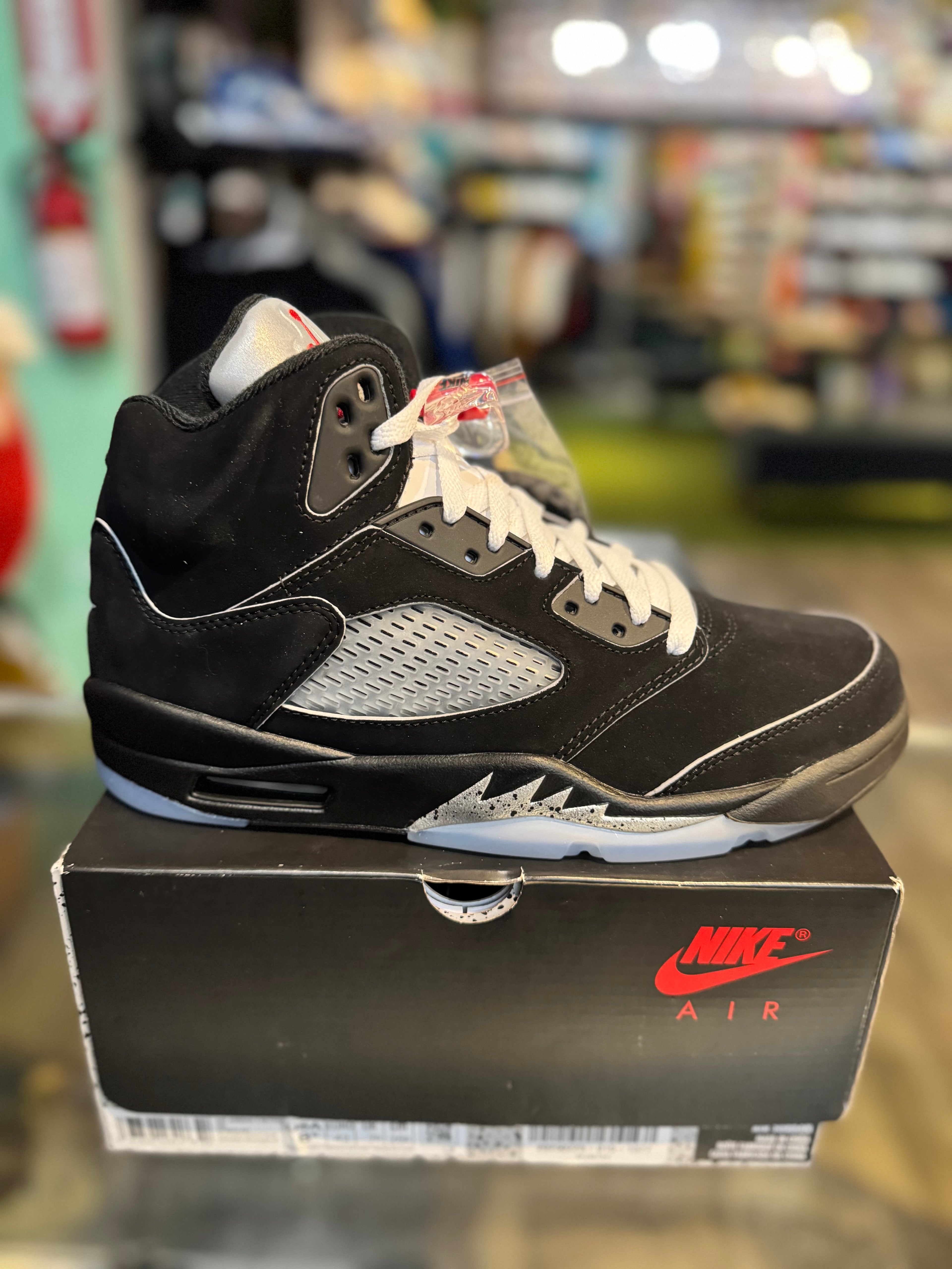 Jordan 5 metallic
