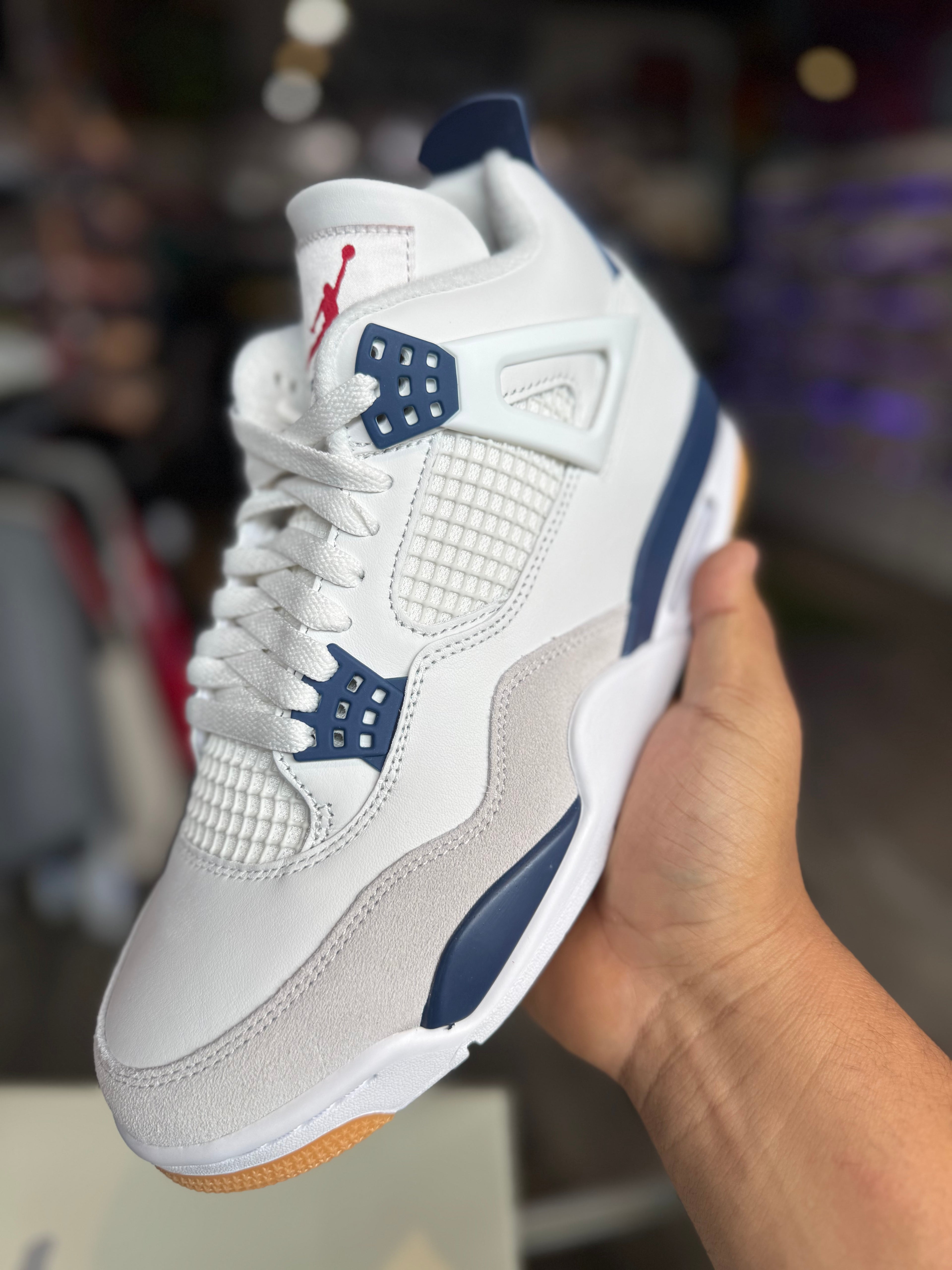 Nike SB Jordan 4 navy