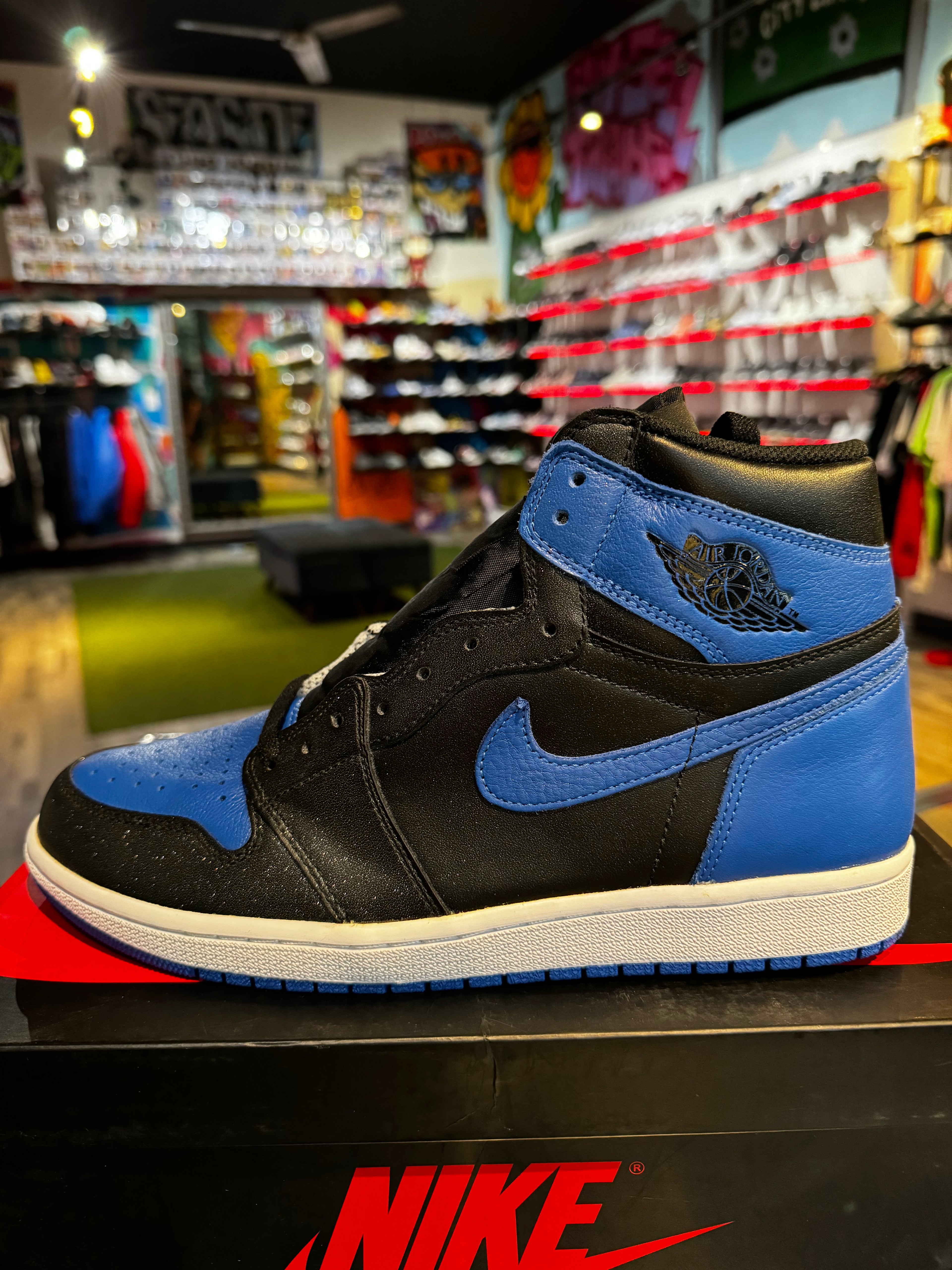Jordan 1 high OG royal