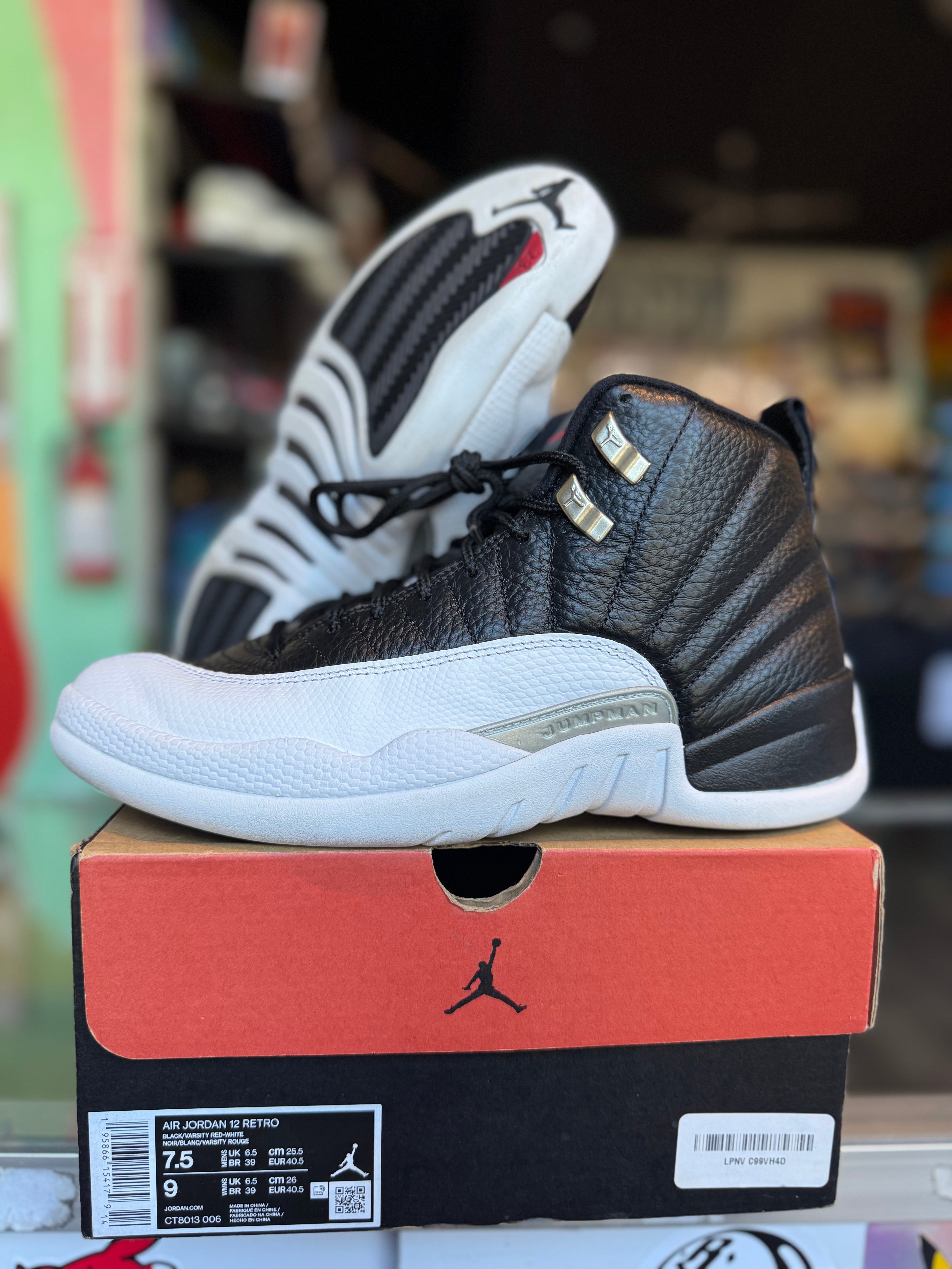 Jordan 12 play off (Preowned)